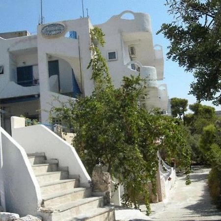 Efrosyni Apartments Agia Marina  Екстер'єр фото